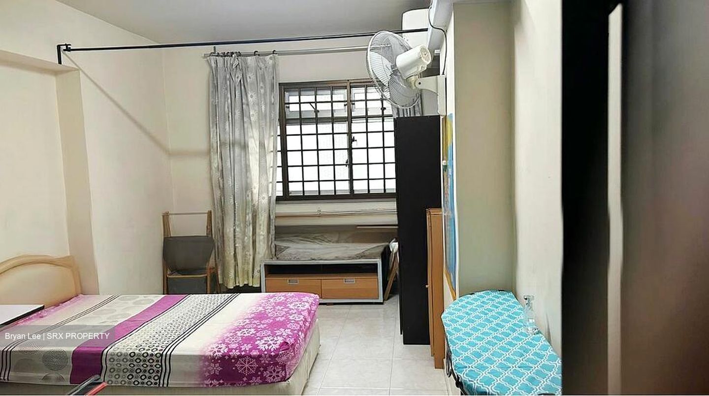 Blk 830 Jurong West Street 81 (Jurong West), HDB Executive #502363281